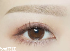 皮膚黑用什么眉筆？眉筆顏色不要太淺太紅