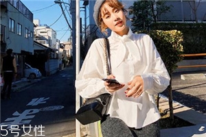 襯衫扣子扣幾個(gè)？襯衫扣子這樣扣