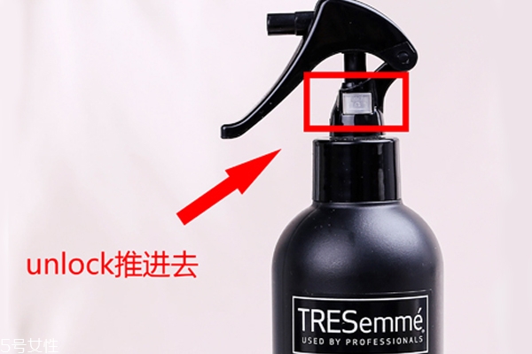 防燙噴霧哪個(gè)牌子好？隔熱定型不傷發(fā)