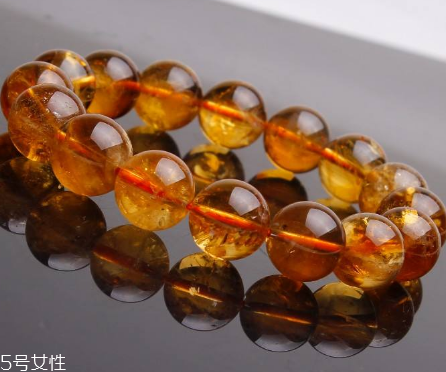 黃水晶手鏈多少錢？一般在百元左右