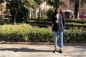直筒牛仔褲配什么鞋？屬于你的非凡腔調