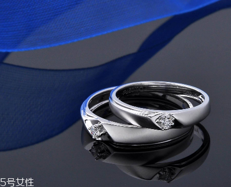 婚戒買黃金還是鉆石？?jī)烧邇?yōu)缺點(diǎn)對(duì)比