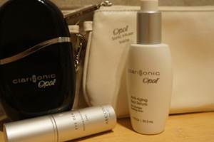 clarisonic opal科萊麗超聲波眼部導入儀怎么用？眼部小熨斗