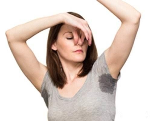 女生體味重是什么原因？越老越重口味