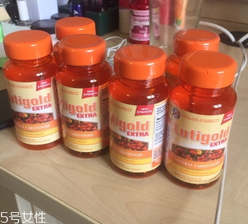 葉黃素哪個(gè)牌子好？這四款葉黃素保護(hù)你的眼睛