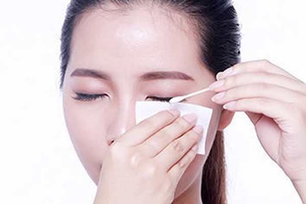 干皮卸妝用什么好？六款溫和保濕卸妝產(chǎn)品