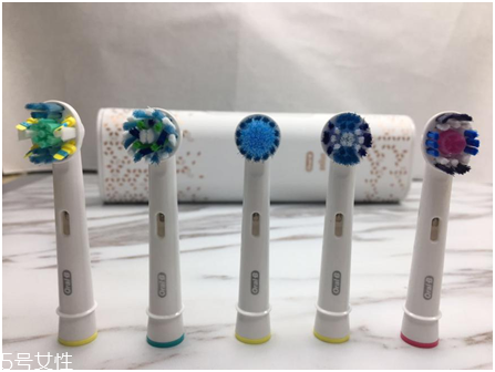 歐樂(lè)b電動(dòng)牙刷怎么樣？四個(gè)刷頭很好用
