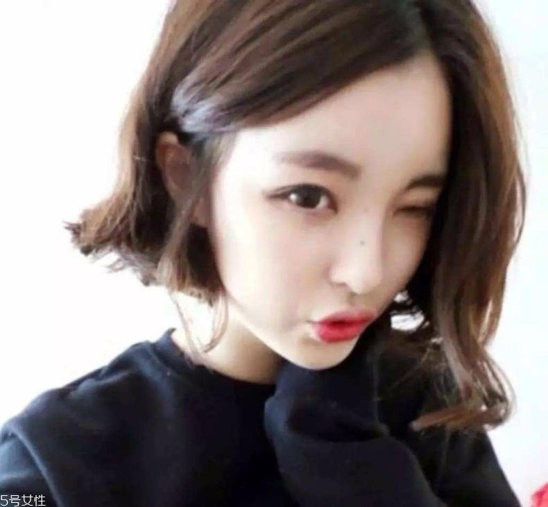 圓臉方臉適合什么扎發(fā)？2018流行少女扎發(fā)