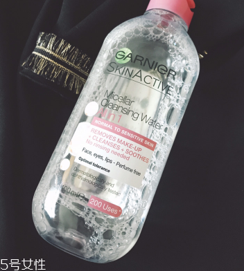 卸妝水用多了傷皮膚嗎？敏感肌用溫和卸妝水
