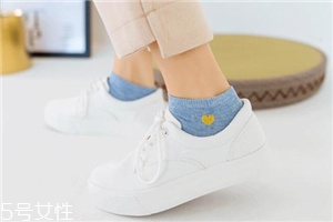 襪子染色了怎么去除？襪子染上顏色這樣洗
