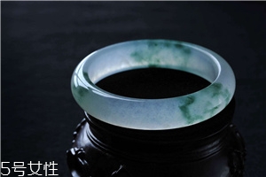 玉手鐲可以戴著睡覺嗎？玉手鐲有助于睡眠