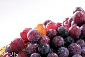 葡萄籽不能和什么一起吃？