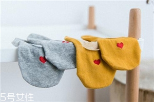 襪子買(mǎi)回來(lái)要洗嗎？洗一下比較衛(wèi)生