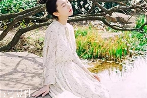 文藝范女生怎么穿搭？和你的青春敘敘舊