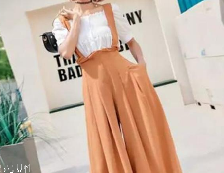 微胖女生穿什么褲子好看？最適合微胖身材的三款褲子