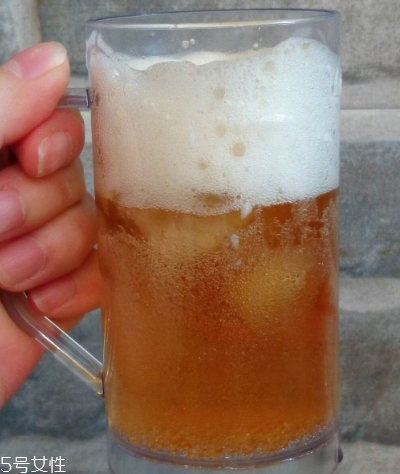 熊貓王啤酒好喝不好喝？熊貓王啤酒口味實(shí)測(cè)