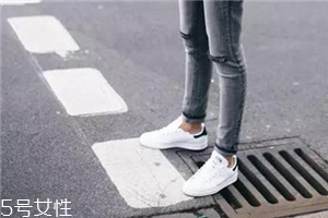 小白鞋開膠了怎么辦？一招拯救開膠小白鞋