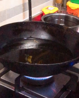 沸騰蝦油放多少？沸騰蝦油什么時候放