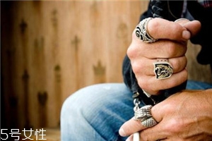 king baby是奢侈品嗎？king baby算不算奢侈品