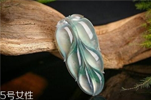 翡翠葉子的寓意是什么？翡翠樹葉寓意介紹