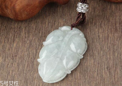 翡翠葉子價(jià)格是多少？翡翠葉子一般多少錢