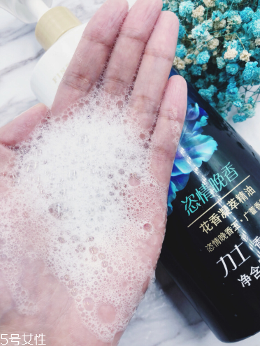力士黑鴉片沐浴露多少錢(qián) 黑鴉片同款香味網(wǎng)紅沐浴露