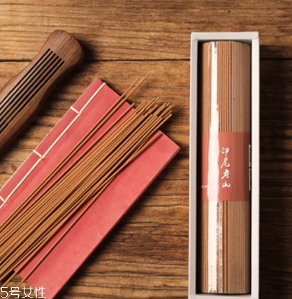 線香是什么？線香的功效與作用