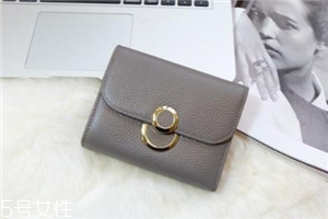錢(qián)包可以用藍(lán)色嗎？藍(lán)色錢(qián)包好嗎