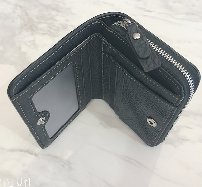錢包軟皮好還是硬皮好？錢包皮質(zhì)軟硬對(duì)比