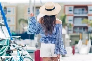 一字肩衣服配什么褲子？一字肩上衣搭配褲子圖片