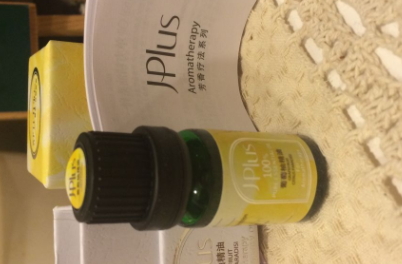 葡萄柚精油可以涂臉嗎？葡萄柚精油怎么涂臉