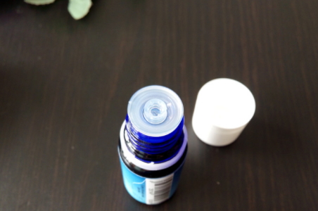 天竺葵精油可以擦臉嗎？天竺葵精油怎么擦臉