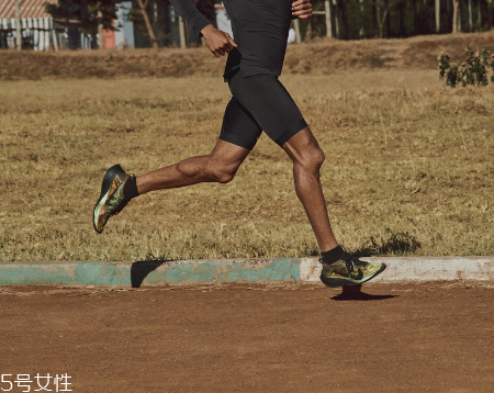 耐克3d打印跑步鞋怎么樣？nike zoom vaporfly elite flyprint評測