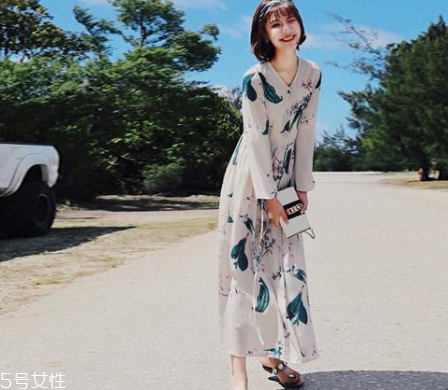 腿粗的女生夏天穿什么？腿粗女生夏季穿搭技巧