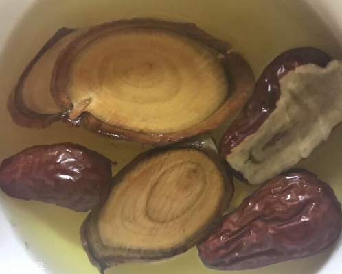 東革阿里是中藥嗎？東革阿里是什么？