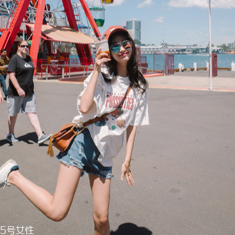 拍照穿什么衣服好看？最適合拍照的衣服推薦