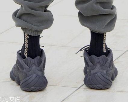 yeezy 500 utility black什么時候發(fā)售_在哪買？