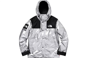 supreme聯(lián)名tnf銀色沖鋒衣多少錢？