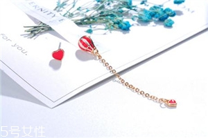 little joys熱氣球耳釘多少錢？little joys熱氣球不對(duì)稱耳釘價(jià)格
