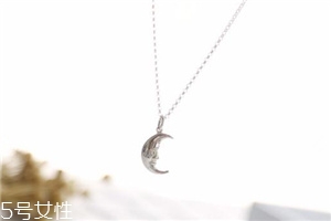 lily charmed是什么檔次？lily charmed項鏈檔次