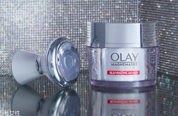 olay微磁導(dǎo)入緊致面膜要敷多久？要15分鐘這么長嗎？
