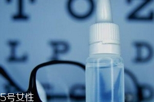眼藥水什么時(shí)候滴最好？滴眼藥水的最佳時(shí)間