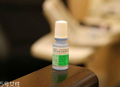 眼藥水滴眼睛有點(diǎn)刺痛 眼藥水滴了刺痛正常嗎？