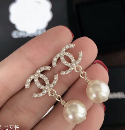 耳環(huán)一般多少克一對？耳環(huán)常見克數(shù)