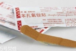創(chuàng)可貼可以當(dāng)乳貼嗎？創(chuàng)可貼當(dāng)乳貼好嗎？