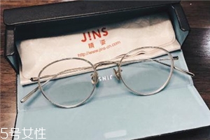 jins眼鏡多少錢？jins眼鏡價(jià)格