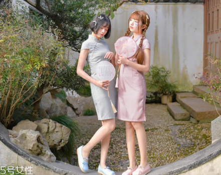 中國風(fēng)連衣裙怎么搭配？中國風(fēng)連衣裙搭配圖片
