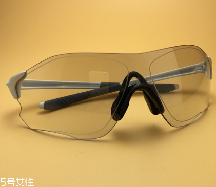 oakley眼鏡怎么樣？歐克利眼鏡好嗎？