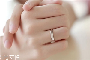 金大福和老鳳祥哪個(gè)好？金大福和老鳳祥品牌對(duì)比