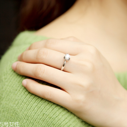 金大福和周大福哪個好？金大福和周大福對比